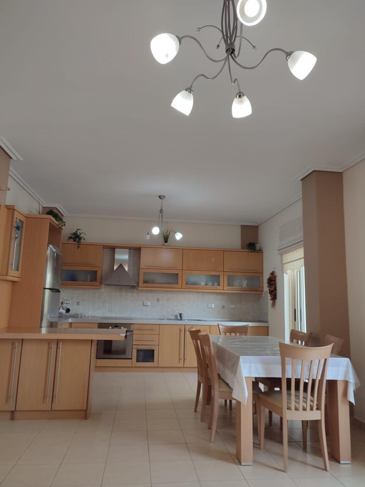 Cimi Apartments Sarandë Exteriör bild