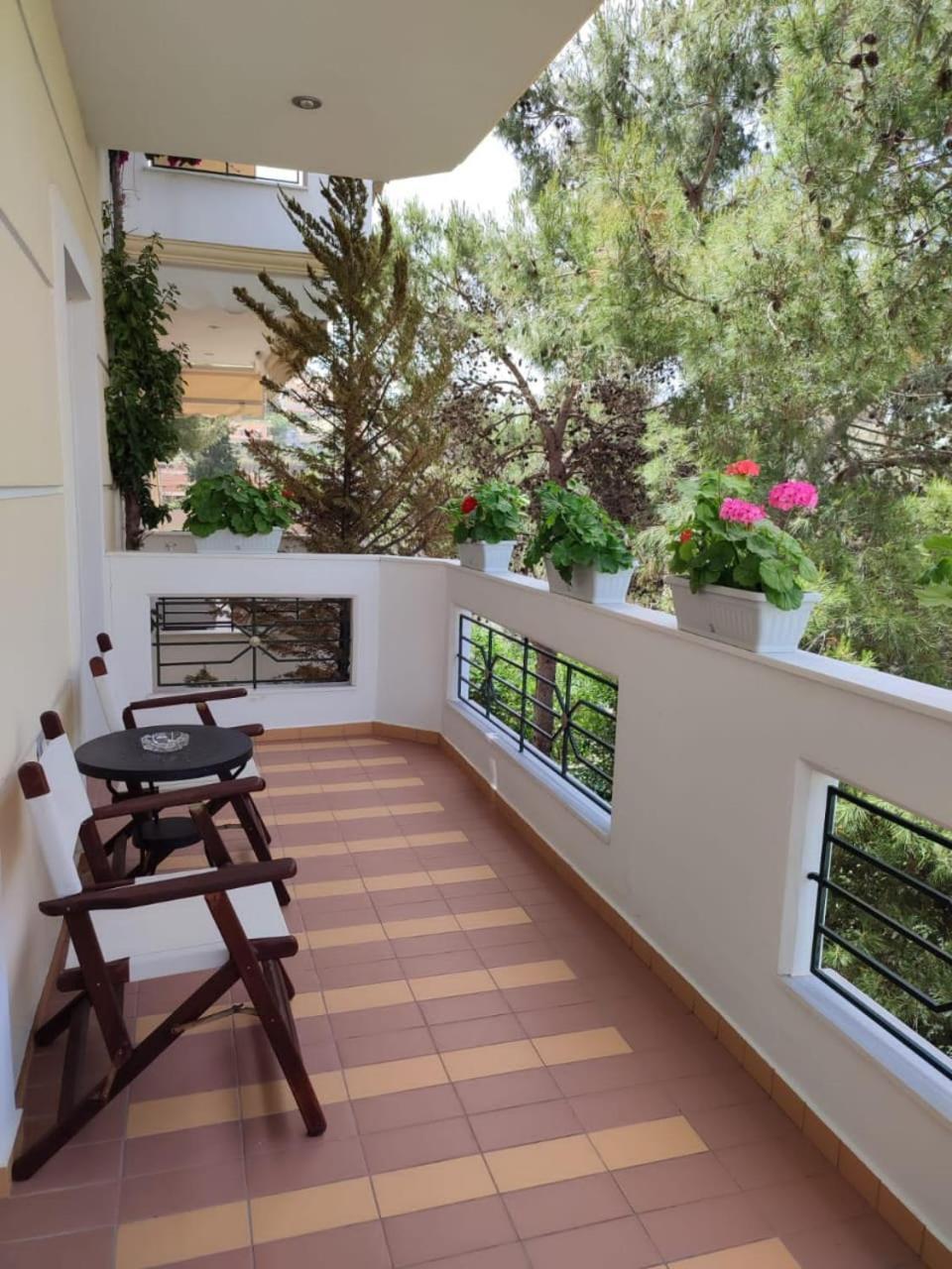Cimi Apartments Sarandë Exteriör bild