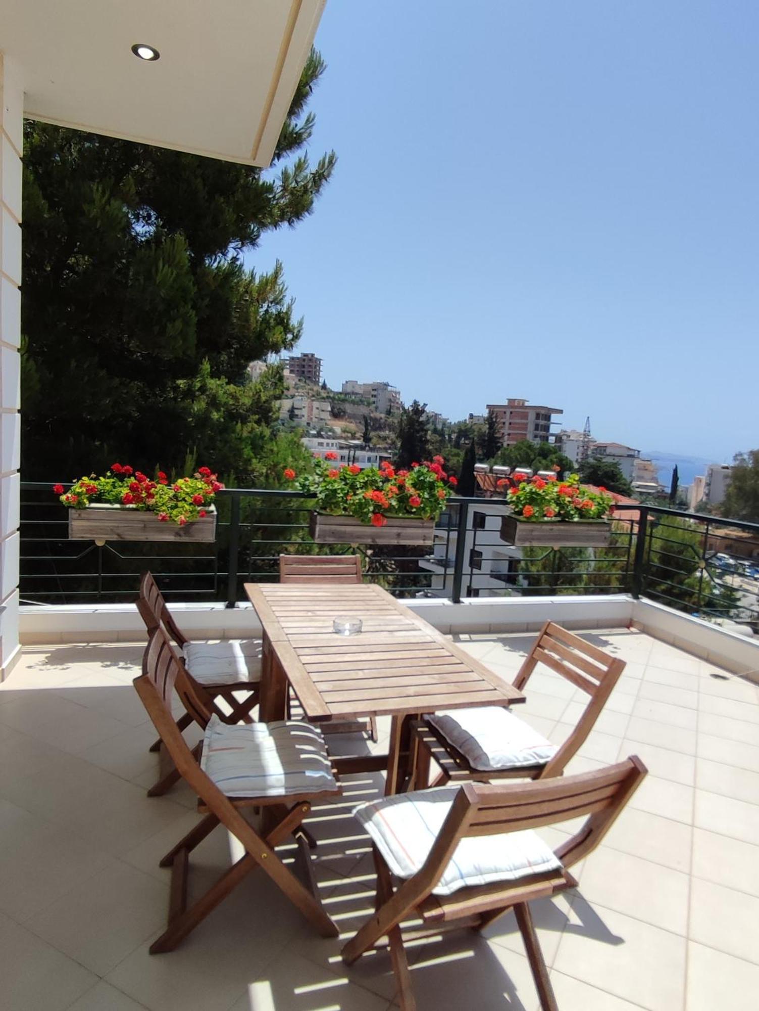 Cimi Apartments Sarandë Exteriör bild