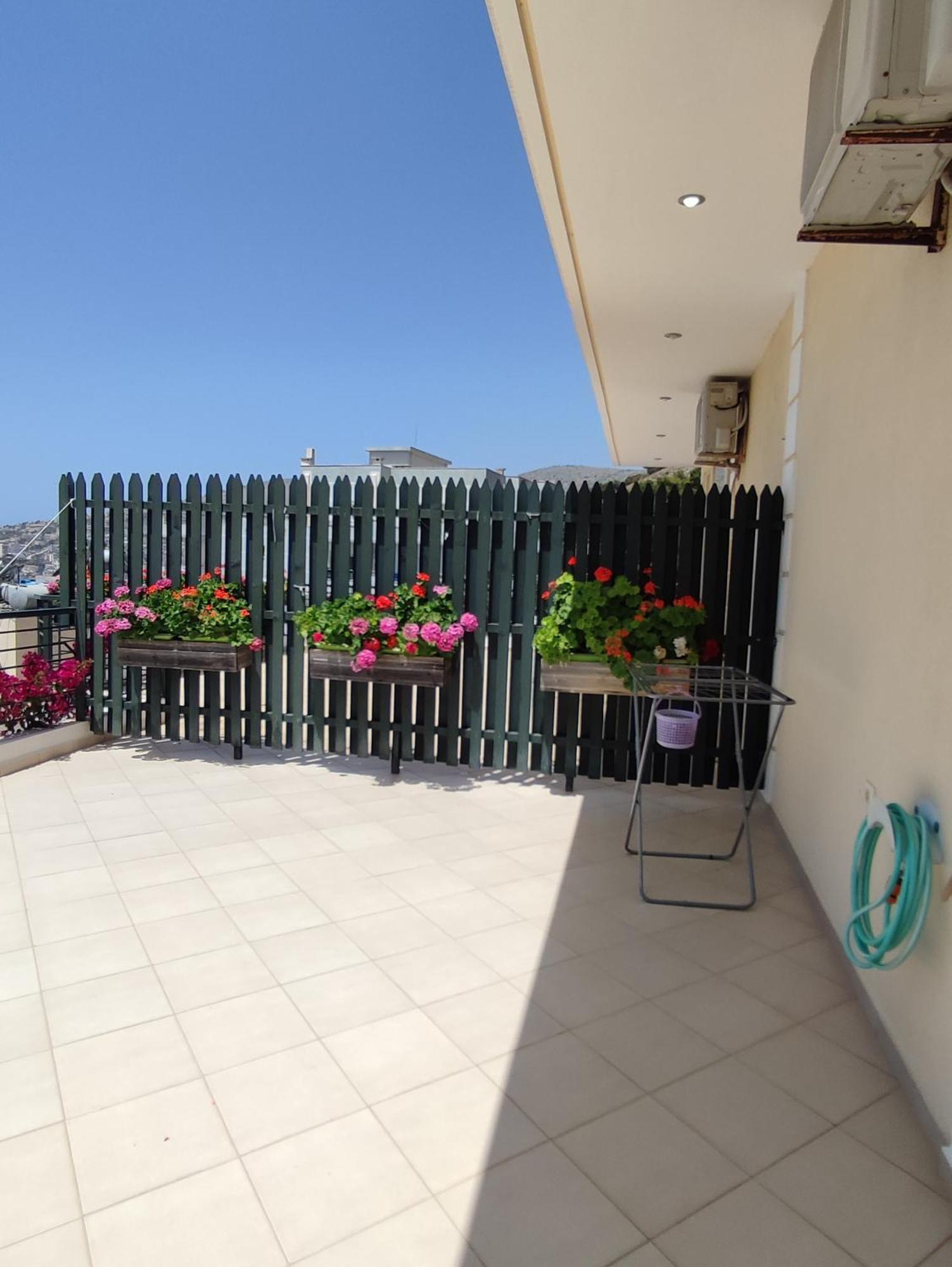 Cimi Apartments Sarandë Exteriör bild