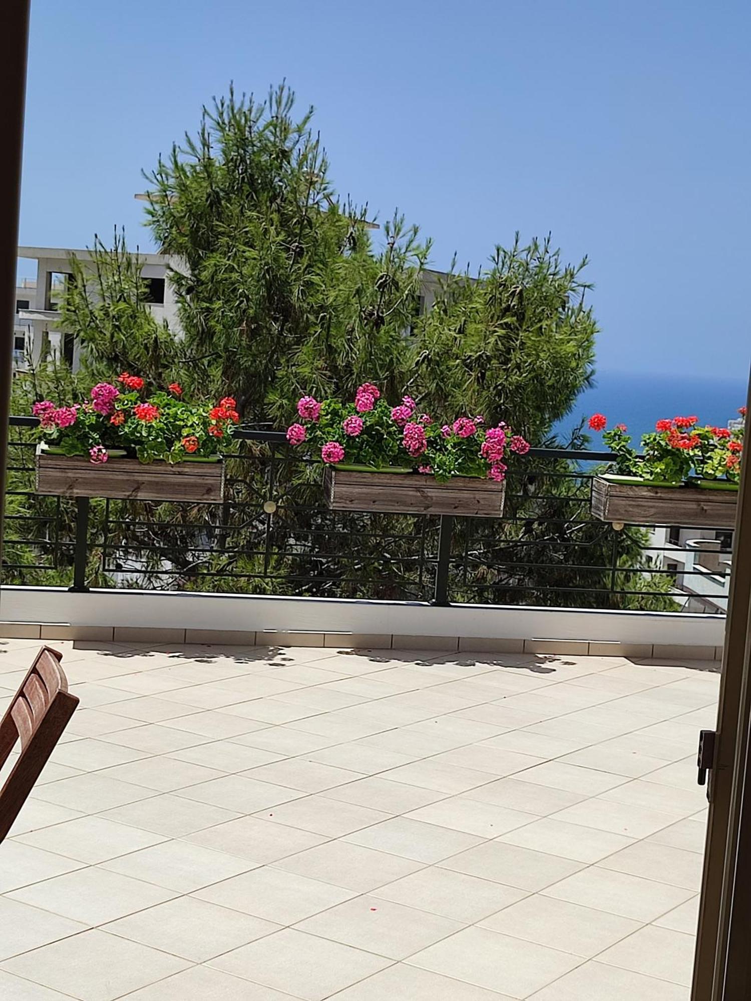 Cimi Apartments Sarandë Exteriör bild