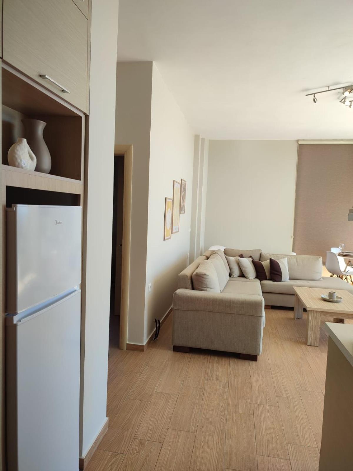 Cimi Apartments Sarandë Exteriör bild